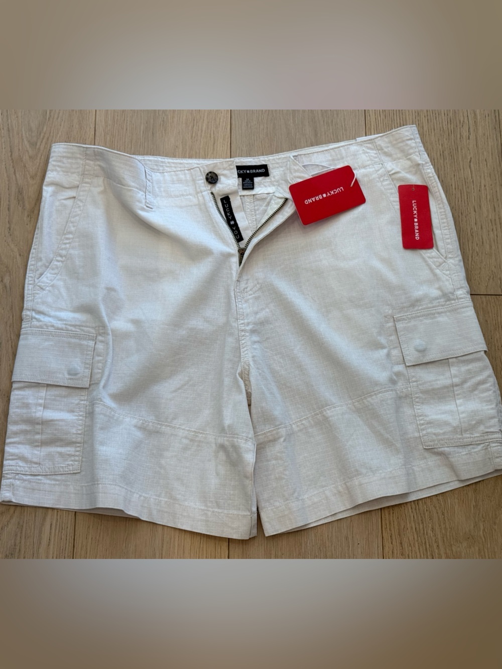 Lucky Brand Cargo Shorts BNWT 38 🌴 Men’s Cream Utility Summer Casual Pockets